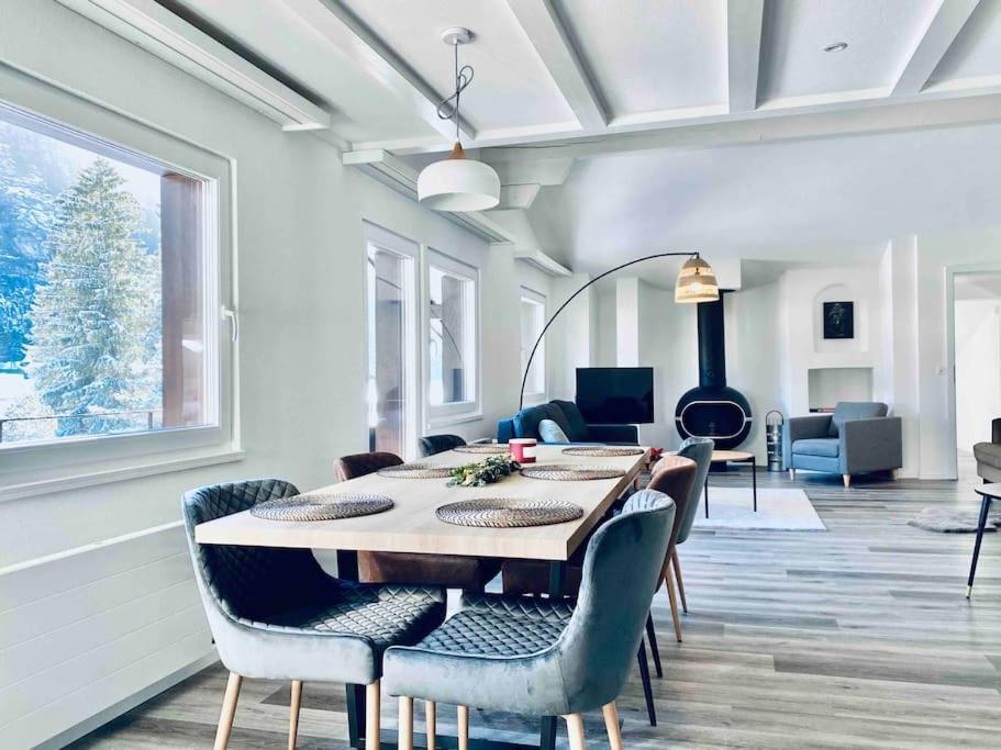 Unique Penthouse With Gallery And Mountain View Kandersteg Buitenkant foto