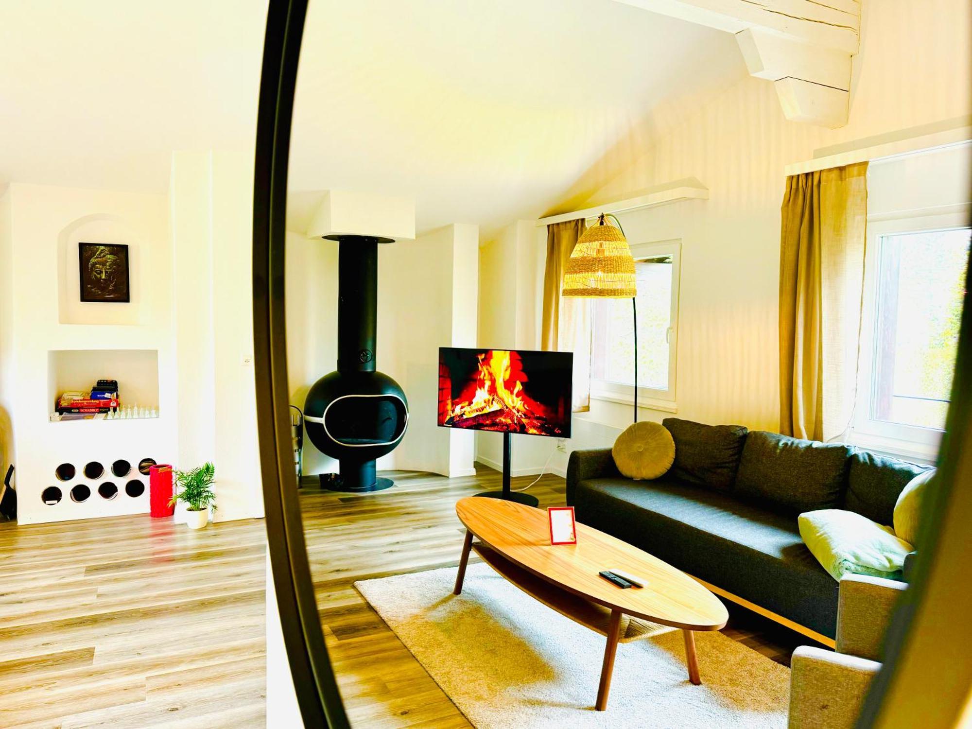 Unique Penthouse With Gallery And Mountain View Kandersteg Buitenkant foto