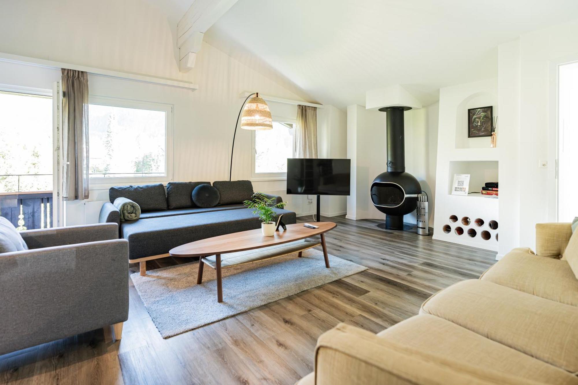 Unique Penthouse With Gallery And Mountain View Kandersteg Buitenkant foto